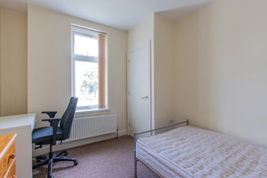 2 bed house, Newport Road, Roath, Cardiff, CF241AH - Image 4